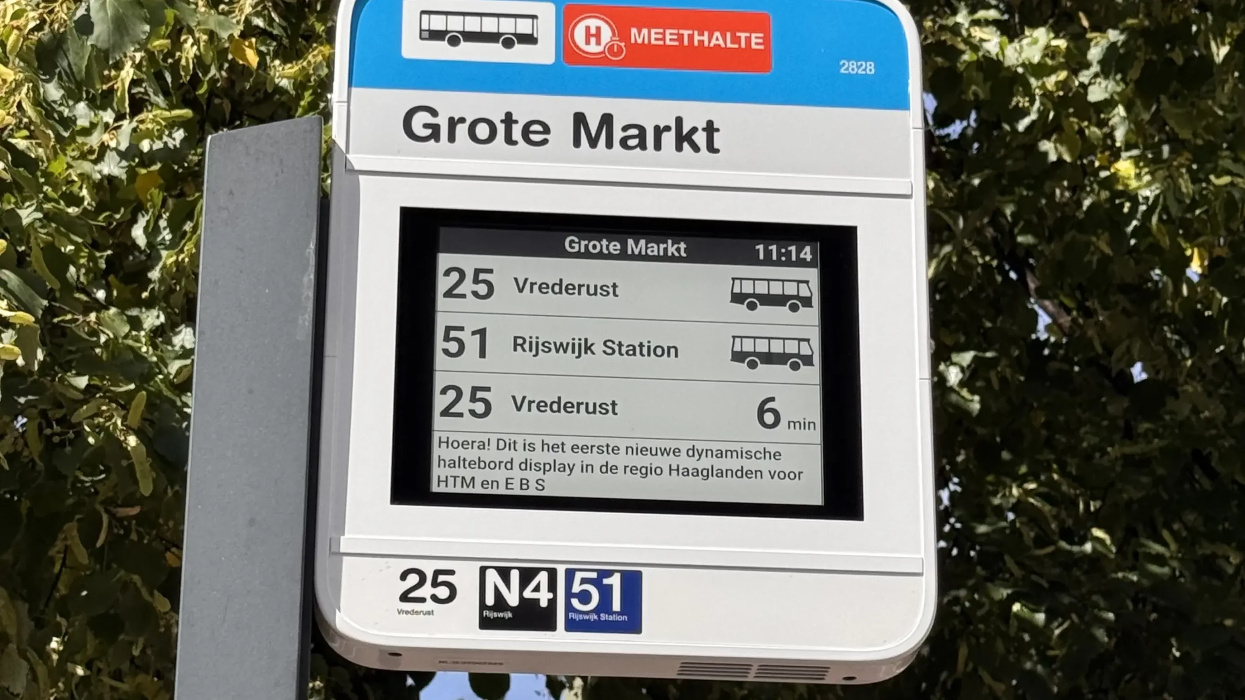 Nieuwe dynamische halteborden voor actuele reisinformatie in Haaglanden