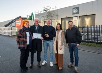 Gouden ondernemerspenning voor familiebedrijf Bas Boer Noten