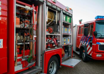 Brandweer wagen open zijkant